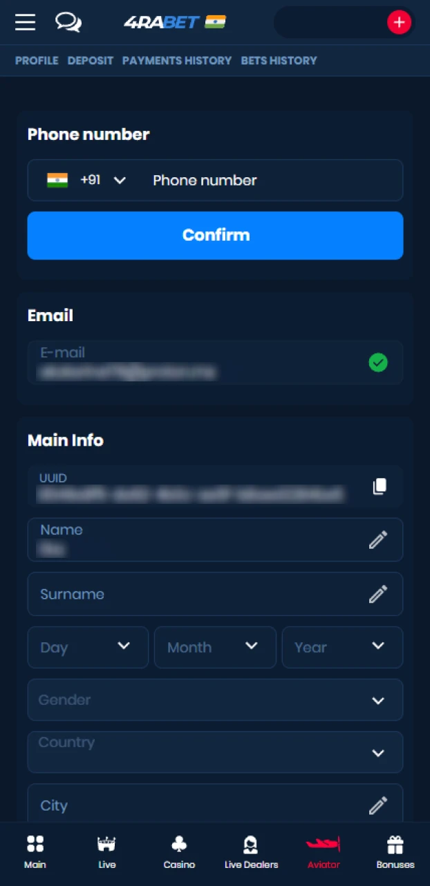 A user clicking the "Join Now" or "Sign Up" button on an IPL betting site's homepage to navigate to the account registration screen.